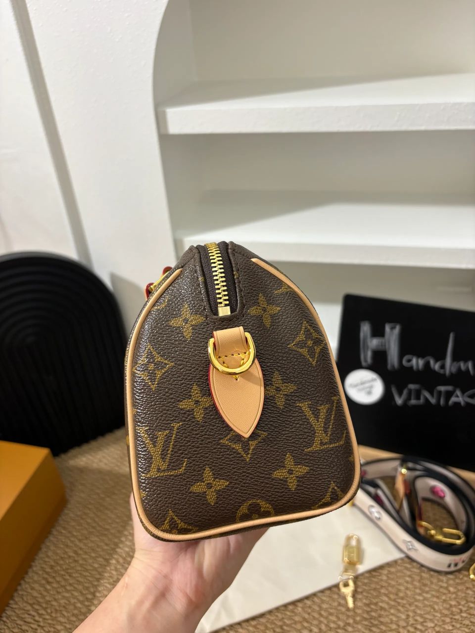Nano Speedy 20 黑茶色肩带 3