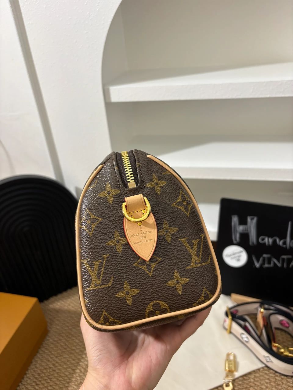 Nano Speedy 20 黑茶色肩带 4