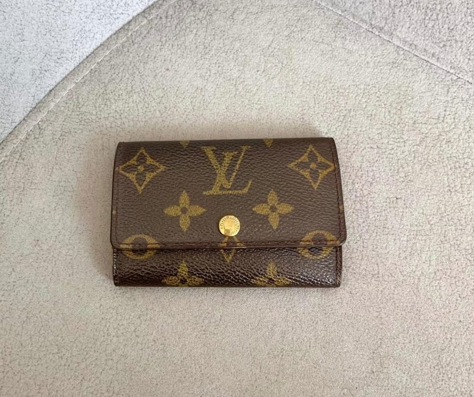 LV 钥匙扣包 1