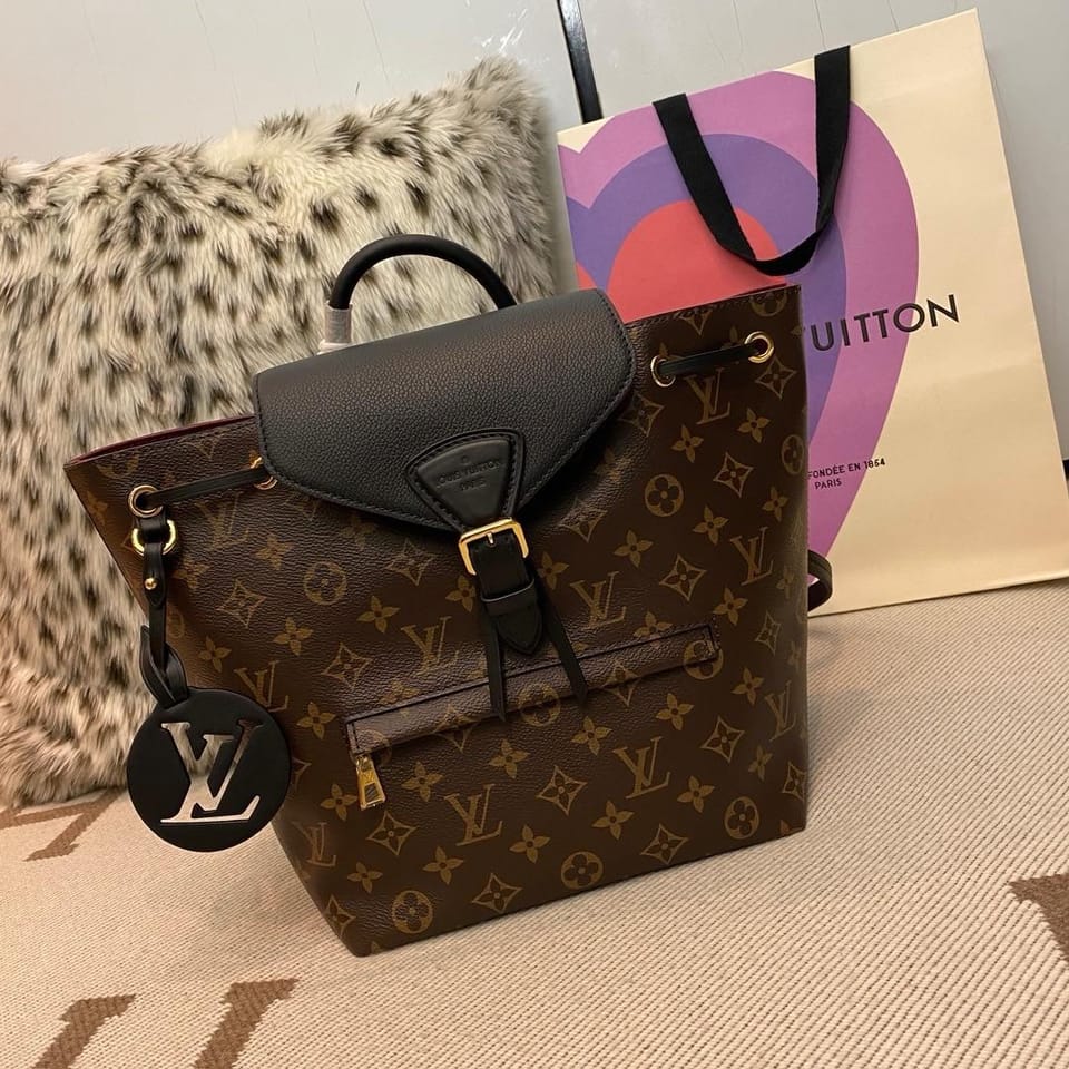 Lv Montsourie 双肩包 1