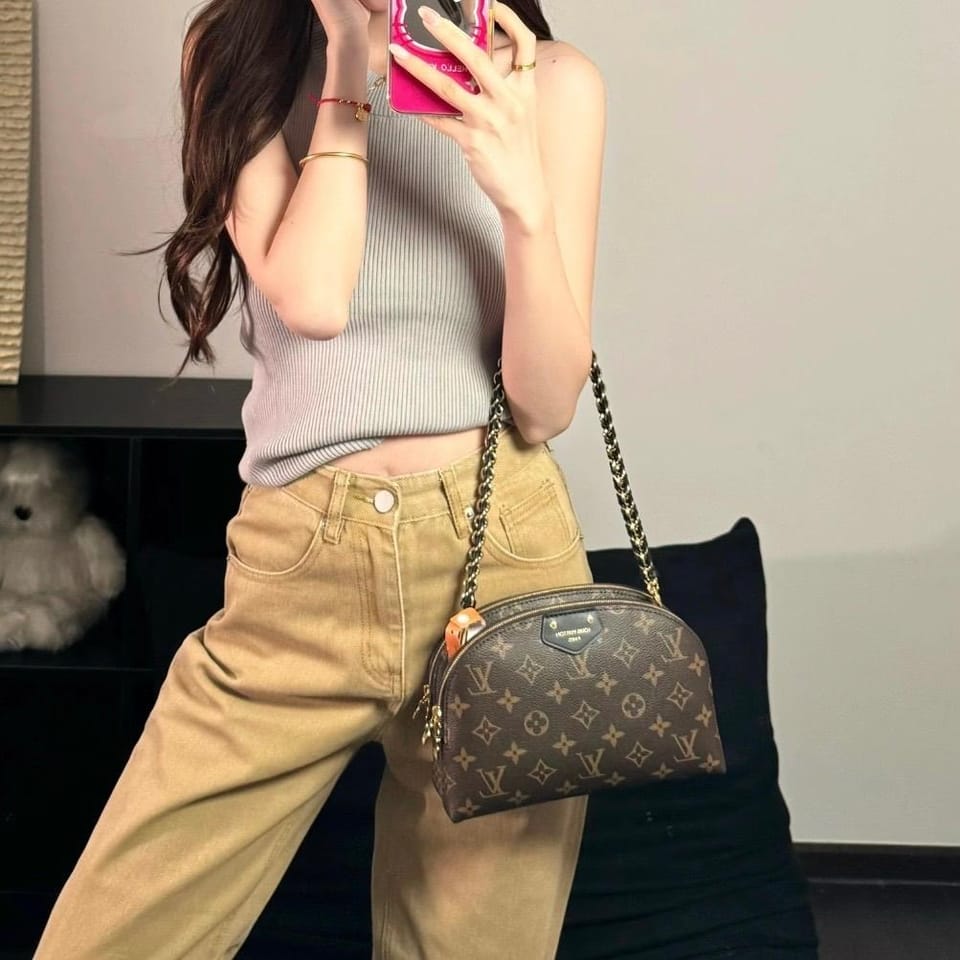 LV BE ALMA 走秀款 ， 双层小贝壳🐚 1