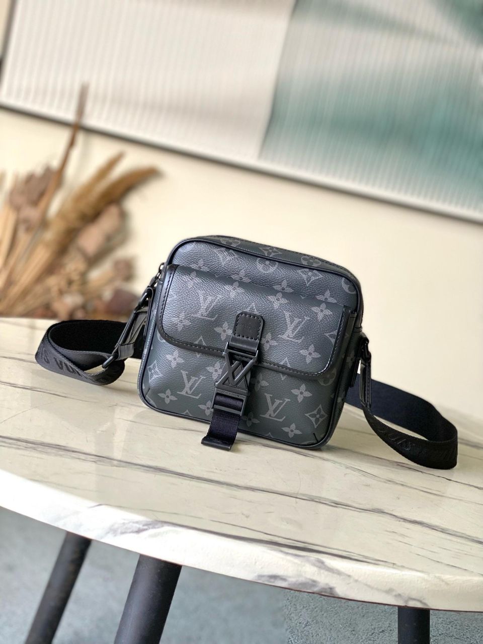 Lv getaway 邮差包 1